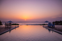 Infinity pool