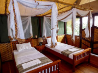 Inside view banda
