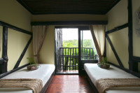 Twin standard room