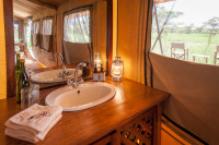 Eco-friendly bathroom Single / Double room