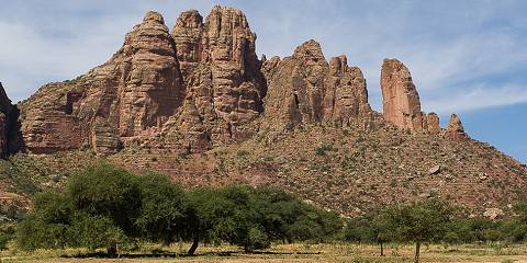 5-Day Hiking to the Geraltha Clusters