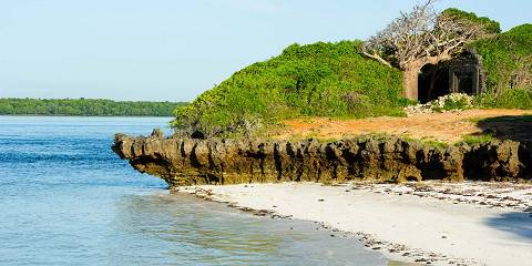 3-Day Amboseli National Park, Tsavo East and Mombasa
