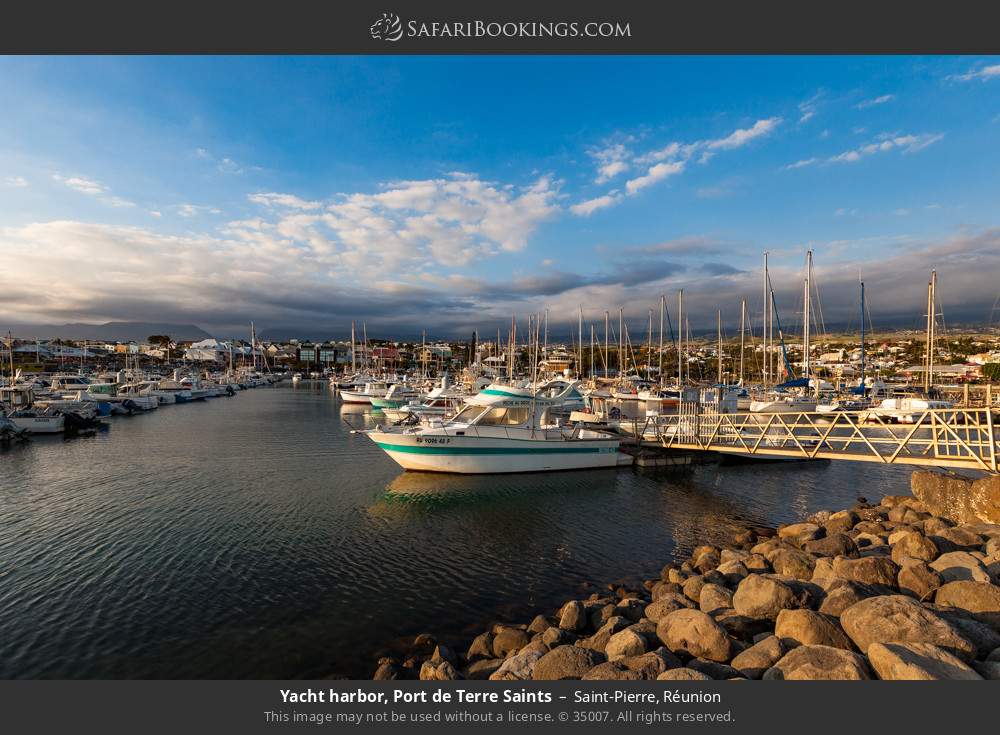 The marina at sunset at Saint-Pierre in Saint-Pierre, Réunion