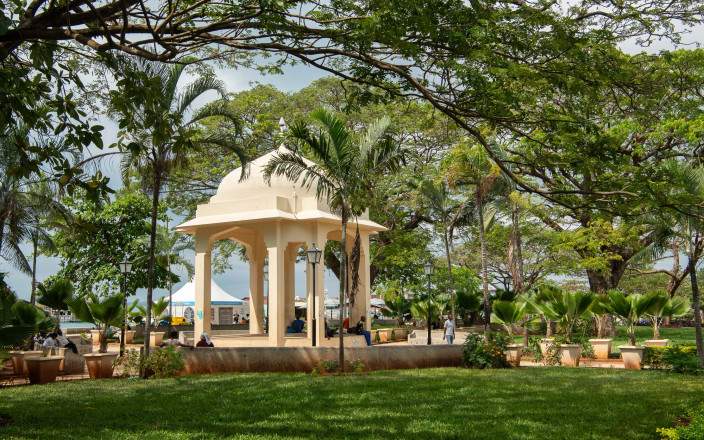 Chill at harborfront Forodhani Gardens