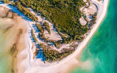 Thumbnail of Utende Beach