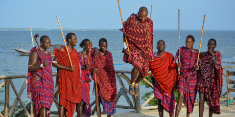 9-Day Spice Island & Safari Journey Nyerere
