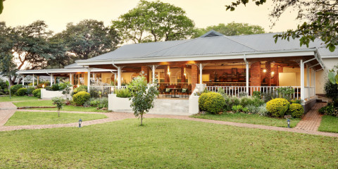 3-Day Victoria Falls Mid-Range Pioneers Lodge
