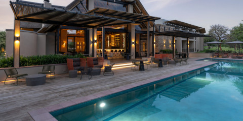 7-Day Luxury Kruger Radisson & Victoria Falls Combo