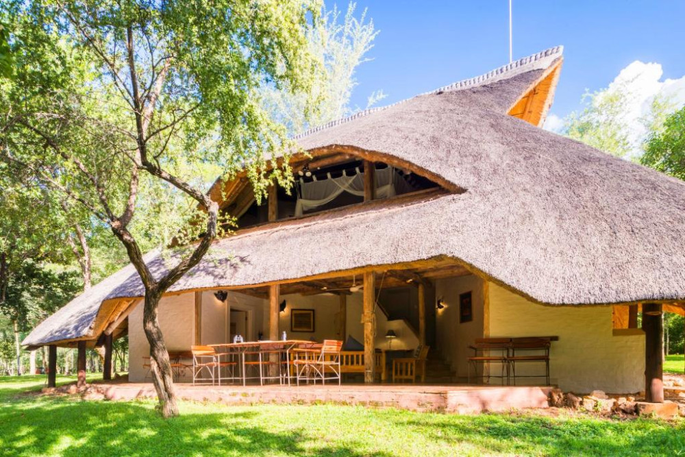Affordable Dumela Kruger & Victoria Falls Package